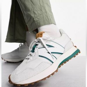 New Balance 327 sneakers in off-white and green